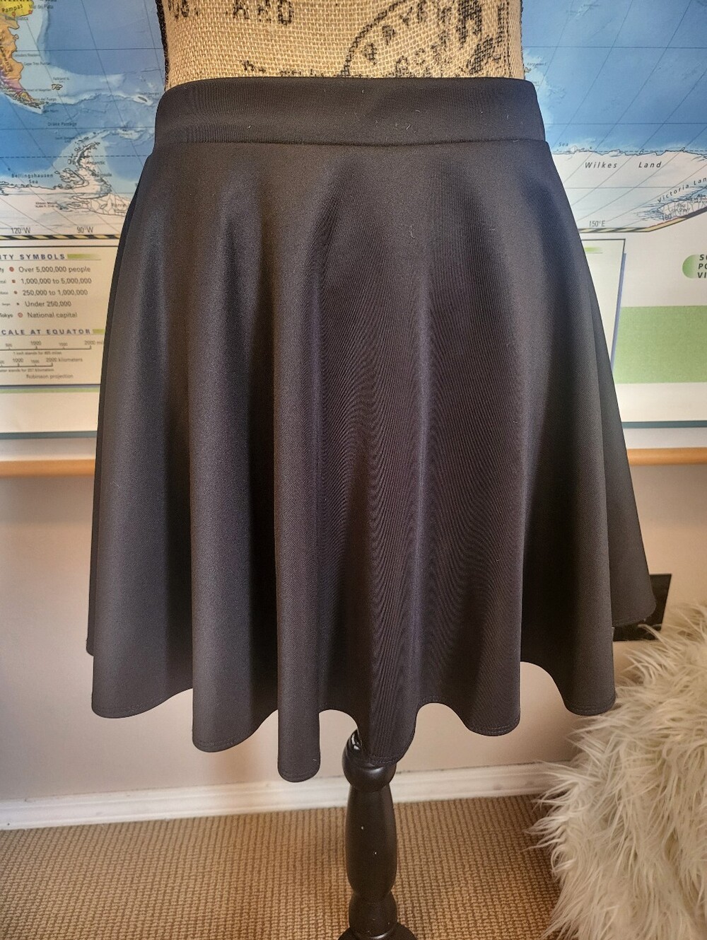Frenchi Nordstrom Classic Black A-Line Skater Skirt - Women's Large